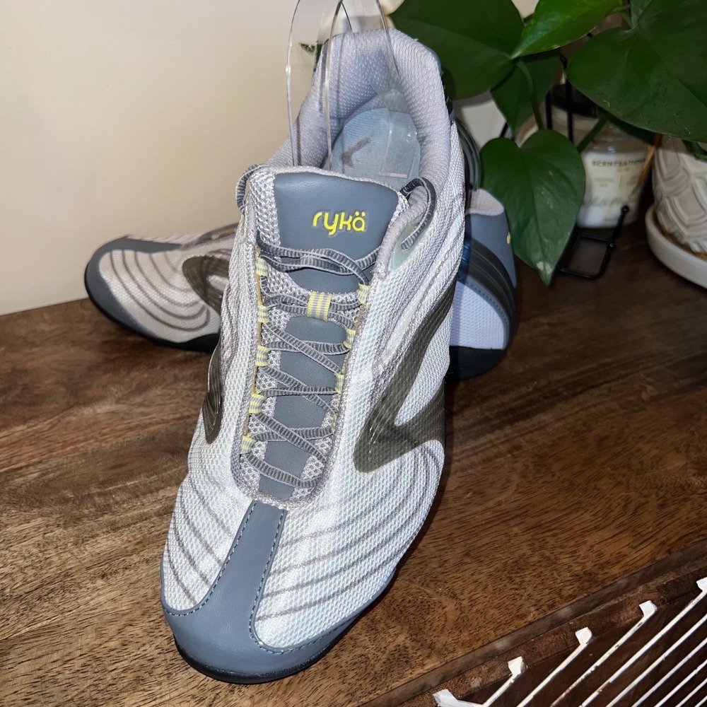 Ryka Women Size 10 Studio D Nitracel Comfort Athletic Shoes Gray Laces